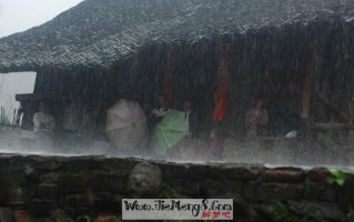 雨天出行意思是什么，雨天出行图