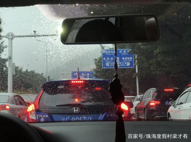 雨天新手高速出行，雨天新手高速出行安全吗-第2张图片